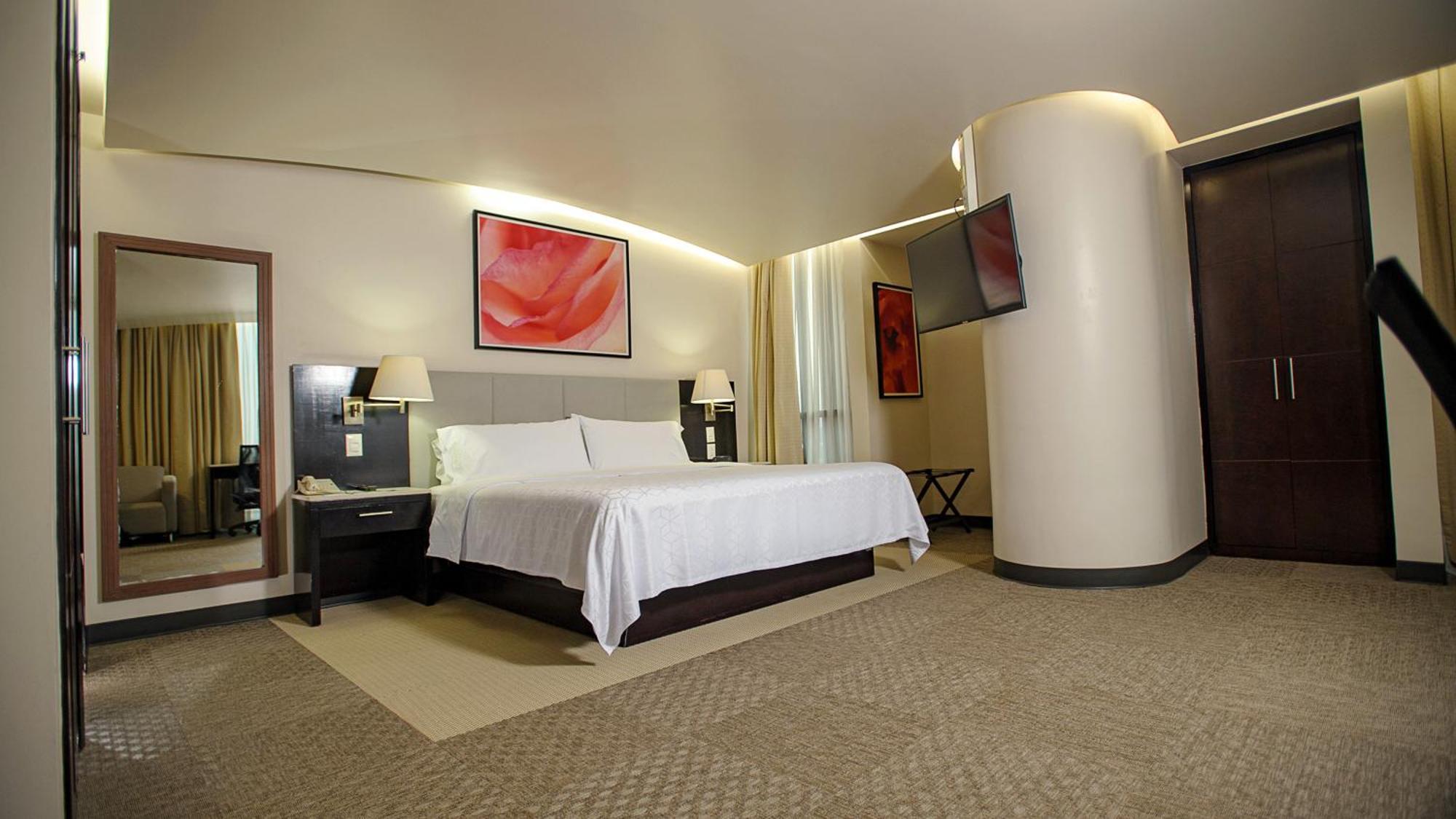 Holiday Inn Hotel & Suites Mexico Medica Sur By Ihg Экстерьер фото